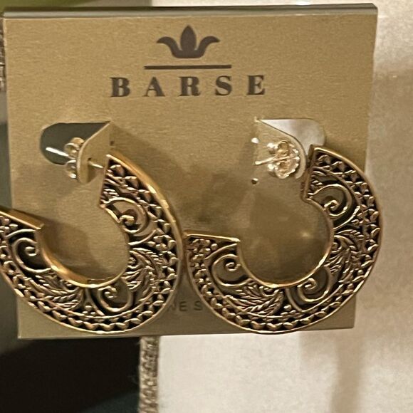 Studio Barse Elegant Gold Swirl Open Hoop. Earrings #BRER - Picture 4 of 6